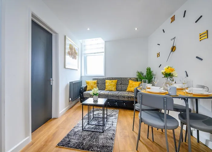 -rc83- For Your Relaxed,cosy Stay,free Parking Leeds (West Yorkshire)