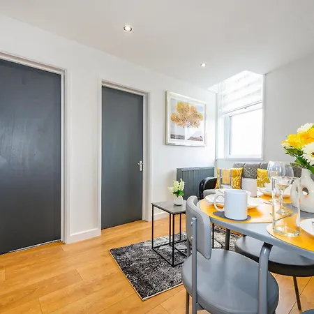 -rc83- For Your Relaxed,cosy Stay,free Parking Гостевой дом Лидс